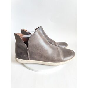 Frye Sneaker Ankle Boots 8.5 Leather Grey Distressed Side Zip Sneakers Casual
